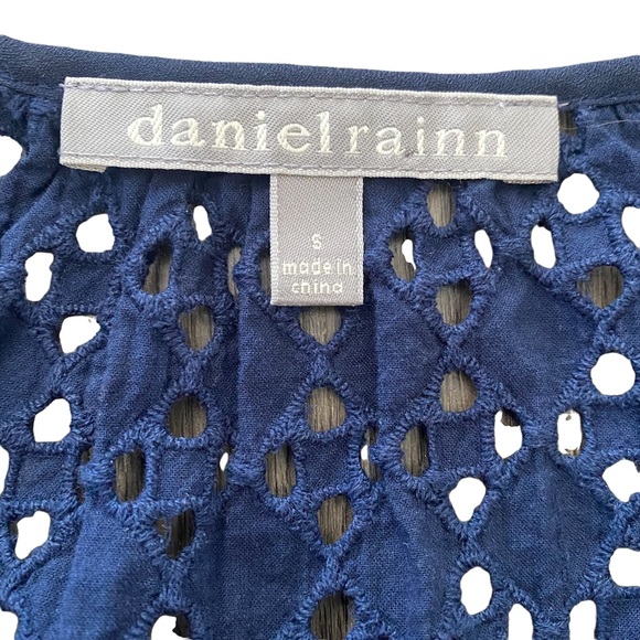 Daniel Rainn Navy Layered Eyelet Tank Top S - Picture 9 of 14